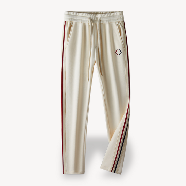 Men's comfortable joggers from the tracksuit set, ideal for casual activewear, workouts & relaxation.