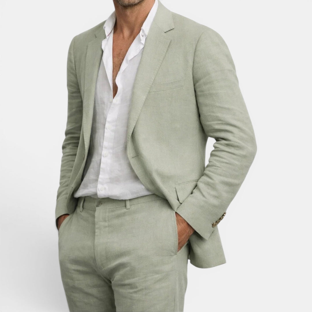 Men's tailored suit set: modern blazer & matching pants, ideal for business or formal events.