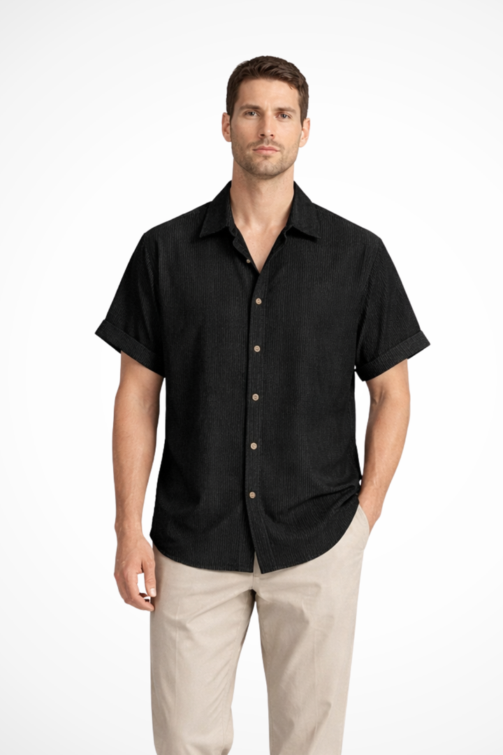 Men's textured short sleeve camp collar shirt in a relaxed fit, perfect for casual summer fashion.