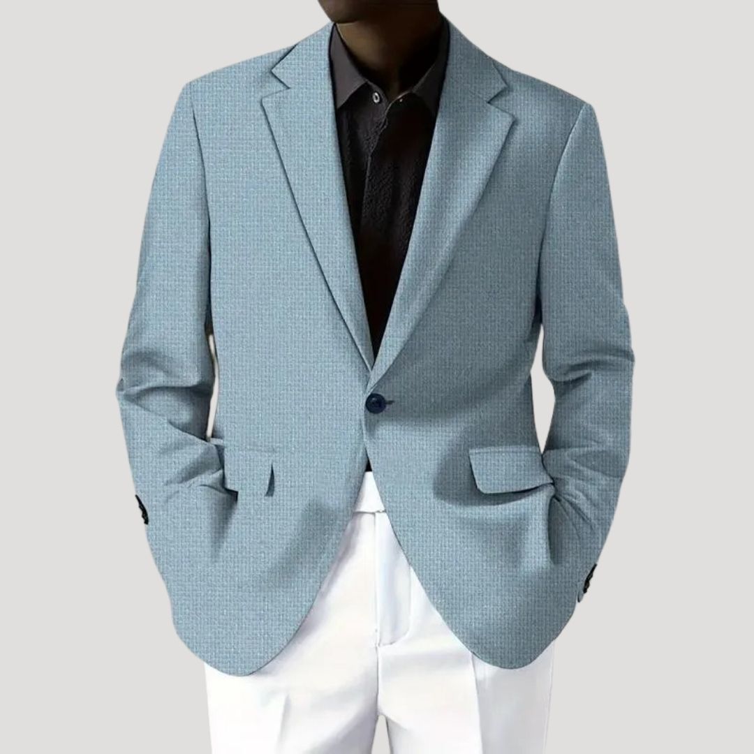 Versatile men's casual blazer, perfect for adding a refined touch to any outfit.
