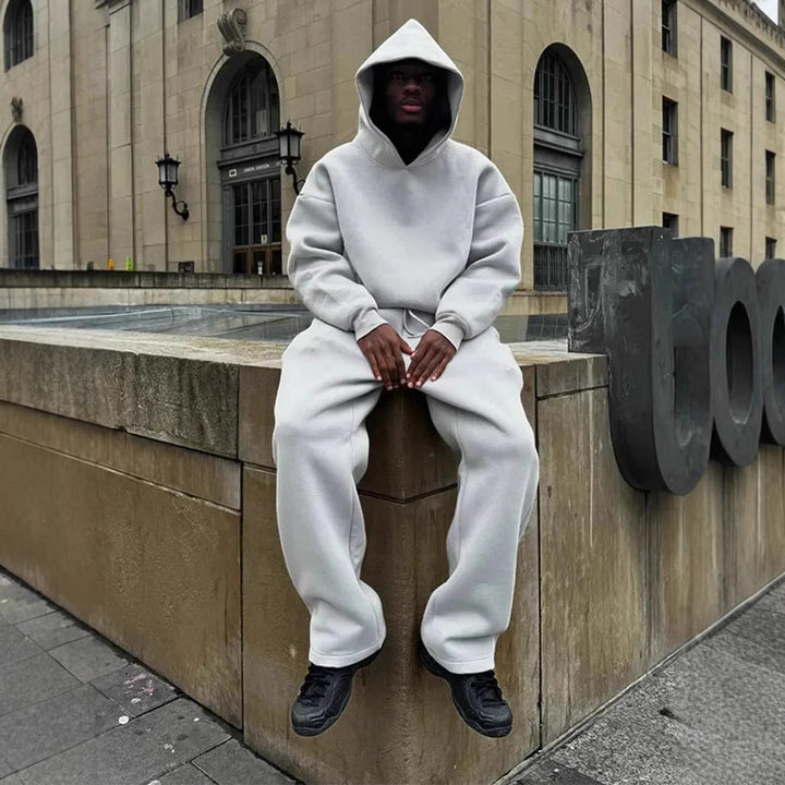 Soft men's drawstring pullover hoodie, ultimate comfort. Perfect casual loungewear or everyday versatile sportswear.
