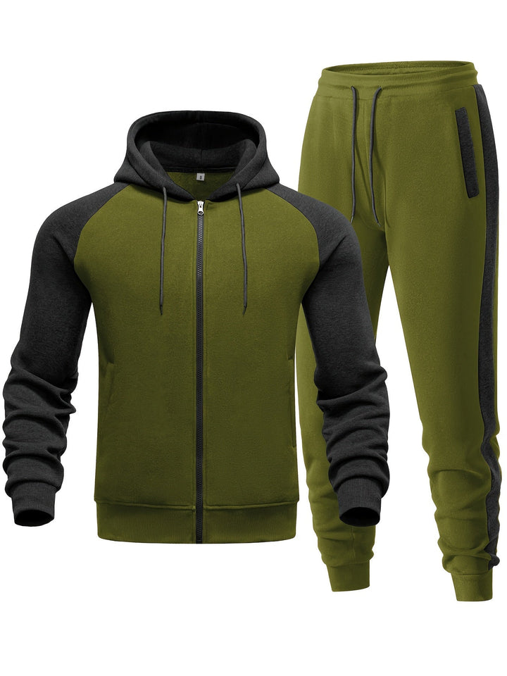 Versatile men's hoodie & jogger set with patchwork style for street fashion & activewear.