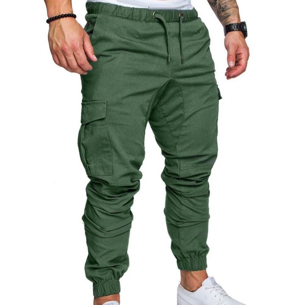 New men's casual cargo pants, combining military style with everyday versatility and lasting comfort.