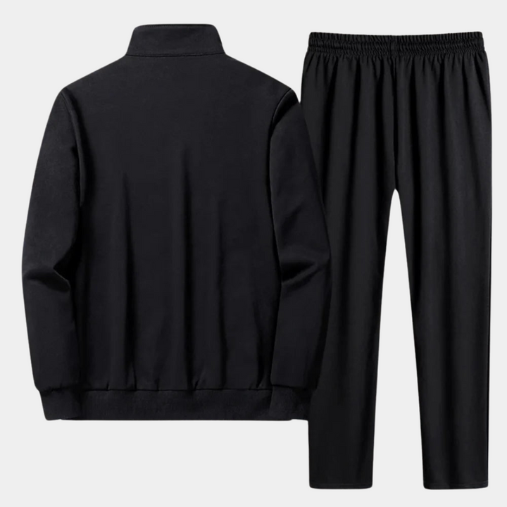 Men's versatile comfort tracksuit set, featuring a stylish hoodie & matching pants for active lifestyles.