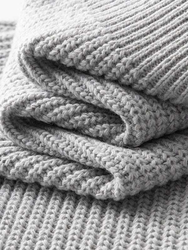 Men's long sleeve quarter zip knit sweater, comfortable and stylish for everyday fall outfits.