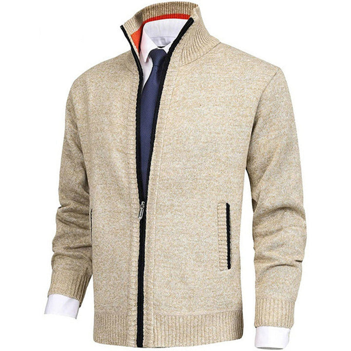 Fashionable men's zip-up jacket, stand collar, ribbed trim, for casual everyday wear.