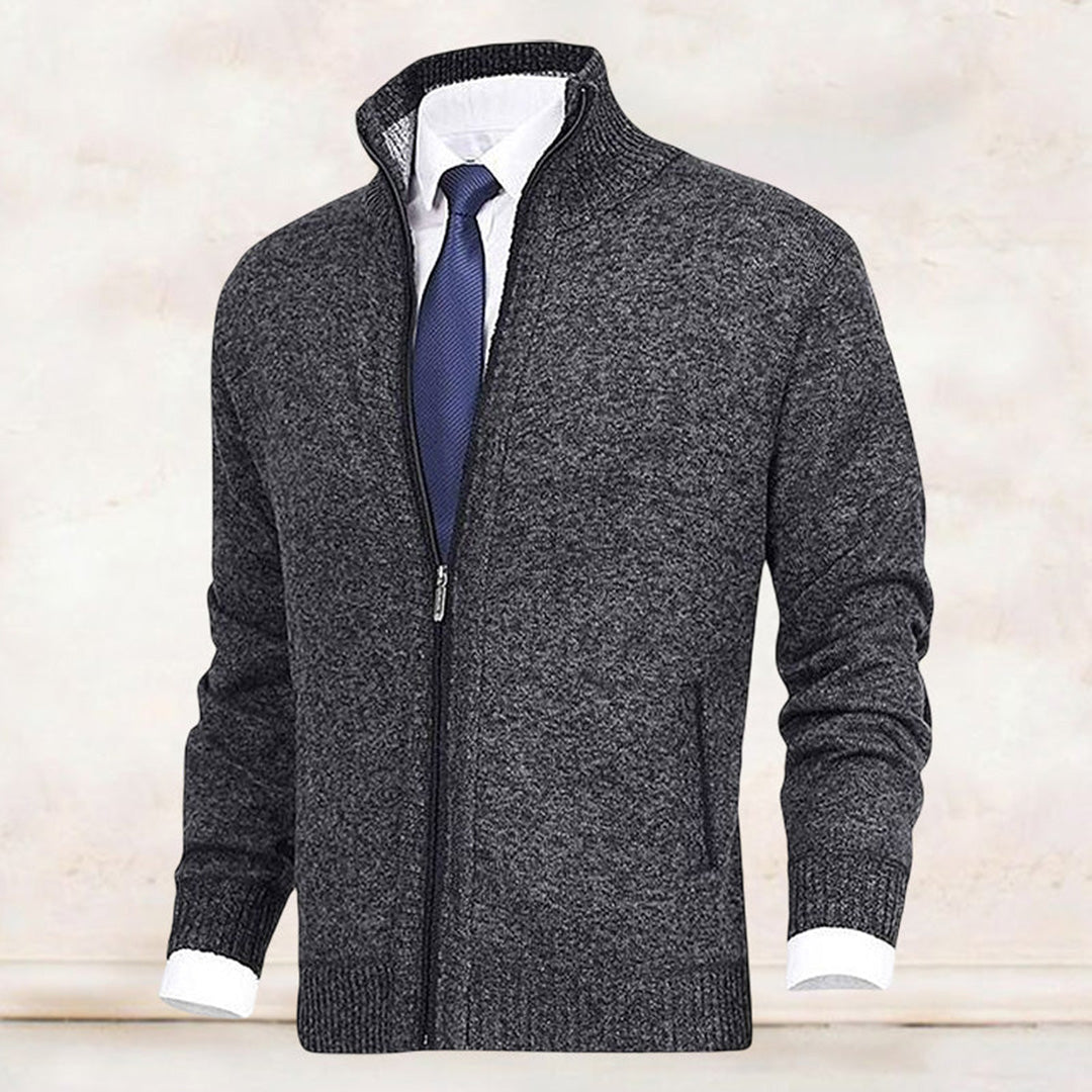 Versatile men's everyday zip-up jacket, stand collar, ideal outerwear for casual layering.
