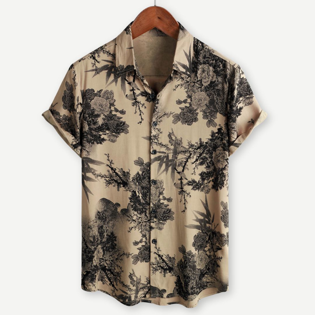 Men's vintage floral short sleeve shirt with blossom pattern, perfect for stylish summer casual wear.