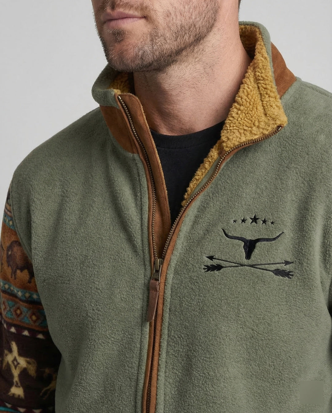 Men's comfortable insulated winter jacket, designed for warmth and outdoor activities in cold weather.