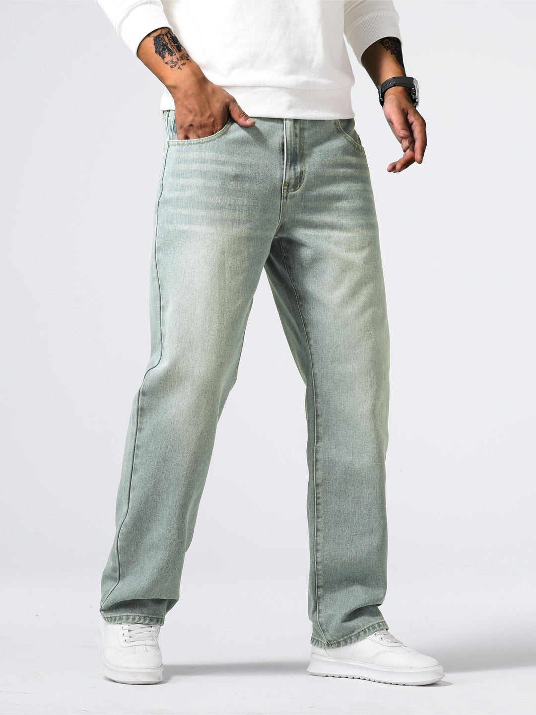 Men's versatile washed straight leg jeans, comfort fit casual pants for everyday classic style.