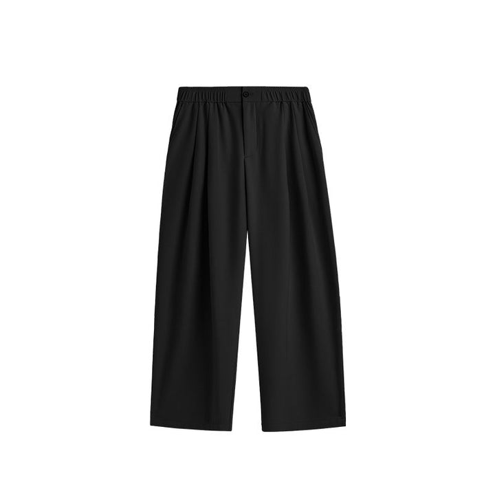 Modern men's wide leg drawstring pants, combining comfort with a chic loose fit for everyday style.