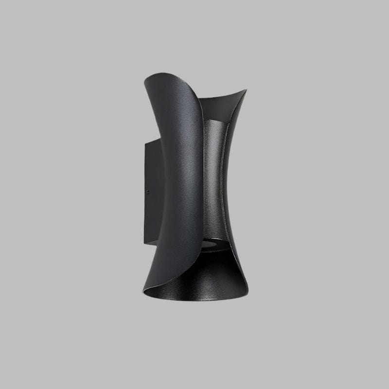 Waterproof LED wall lamp, stylish for indoor & outdoor use. Modern design, perfect accent lighting.