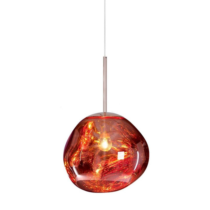Gold Melt pendant lamp, modern lighting fixture, creates an inviting atmosphere.