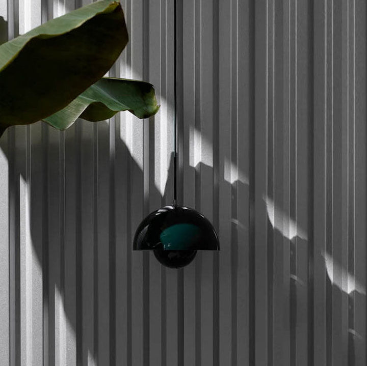 Adjustable Nordic dome pendant lamp, versatile modern lighting for customized home aesthetics.