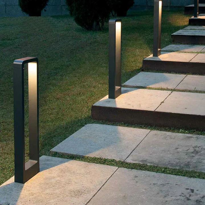 Modern IP68 weatherproof outdoor LED light. Ideal garden lamp for durable pathway, landscape & yard illumination.