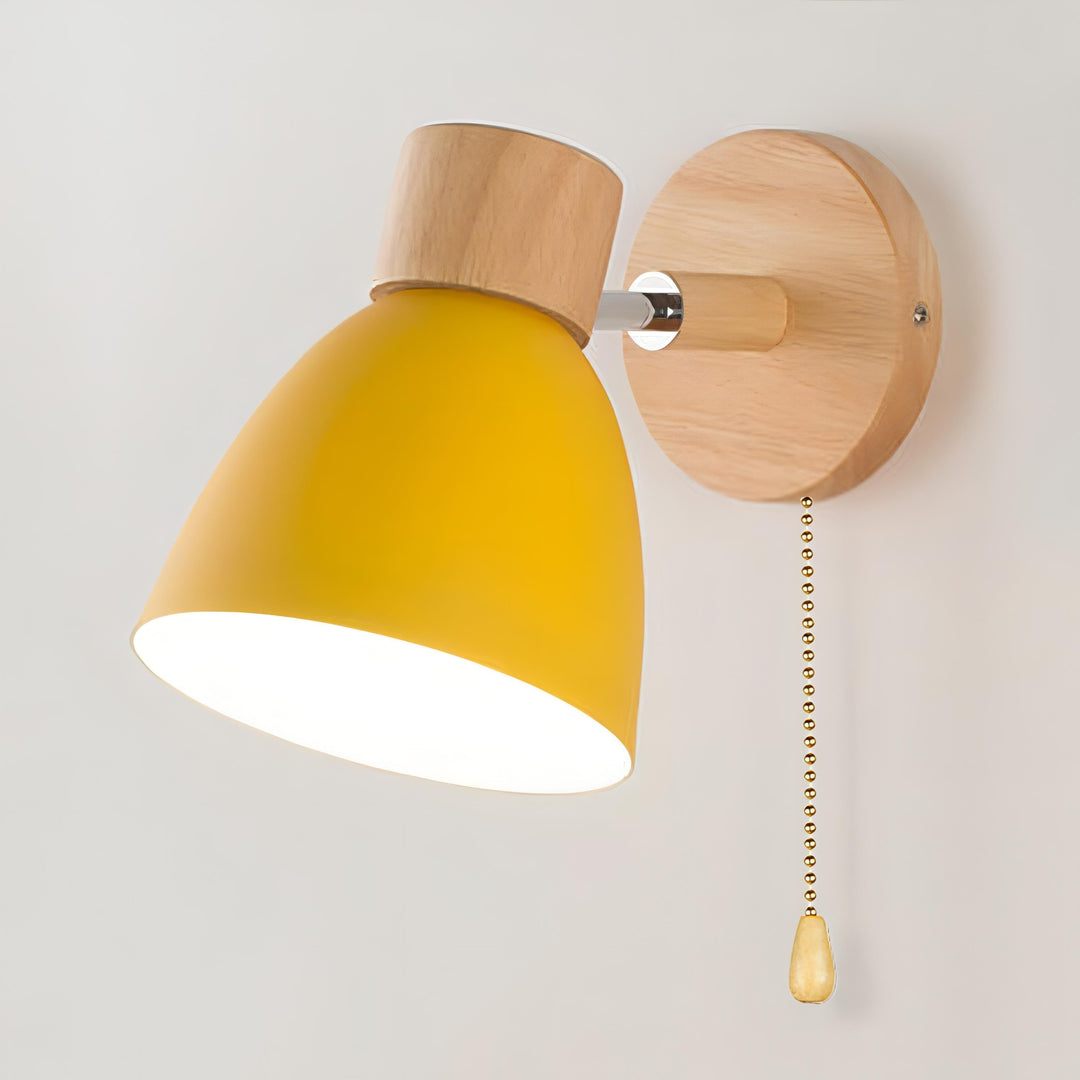 Sleek Scandinavian wall lamp with easy-to-use pull switch, enhancing any contemporary space.