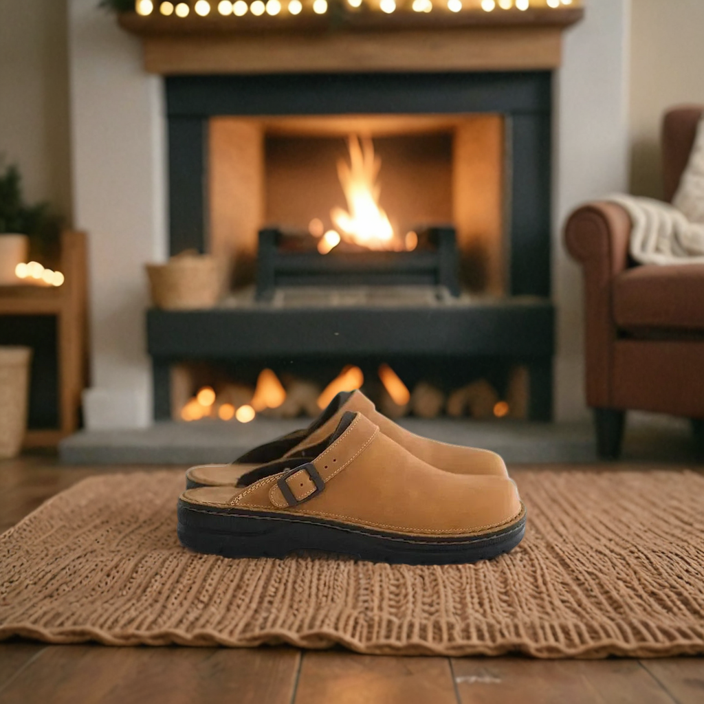 Adult slip-on leather clogs for comfort and orthopedic support, unisex design