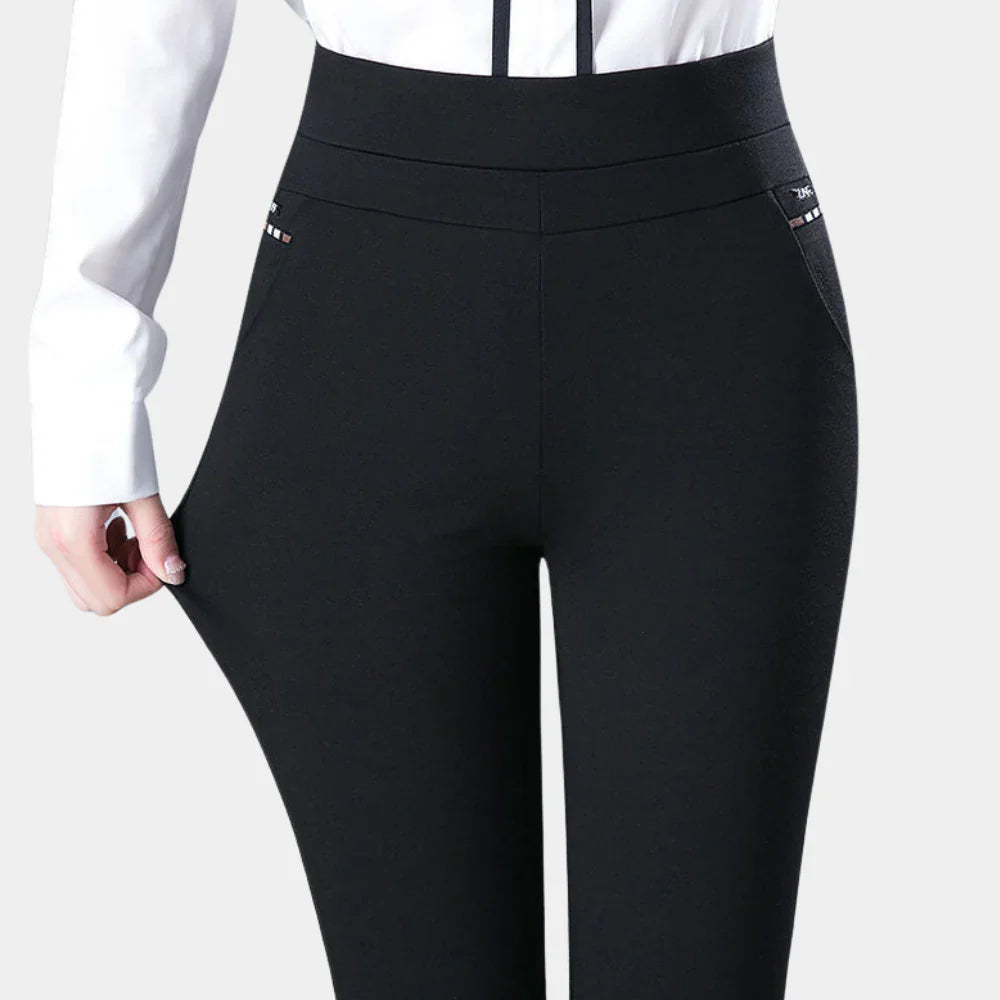 Comfortable women's high-waisted stretch trousers with elastic waist for daily wear