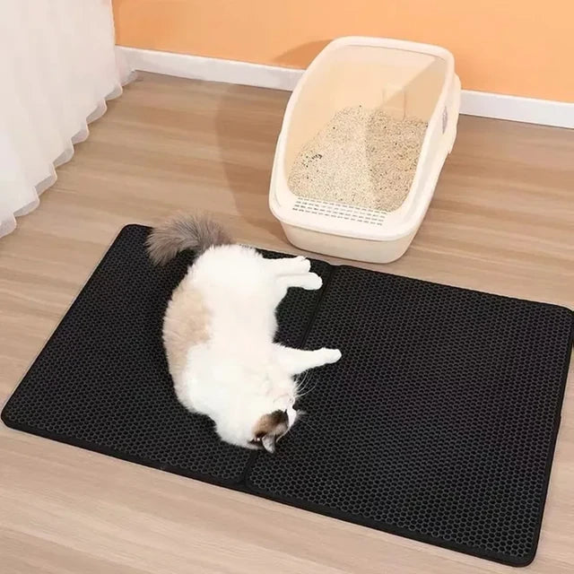 No-Mess Cat Litter Mat, waterproof & non-slip, keeps paws & floors clean. Essential cat accessory for a tidy home.