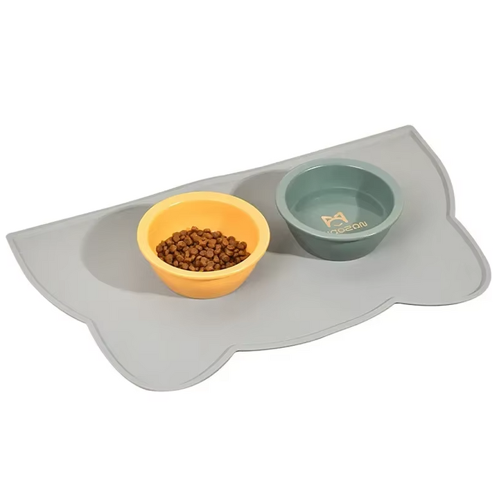Non-slip cat bowl mat, silicone, easy clean base, prevents spills, keeps feeding area neat.
