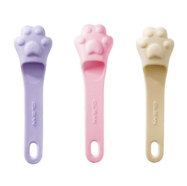 Premium dog paw tongue cleaner for comprehensive dental care & fresh breath. Pet oral health.
