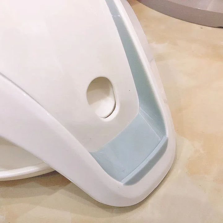 Durable pet slow feeder bowl, a 3D food dispenser improving digestion & providing mental enrichment.