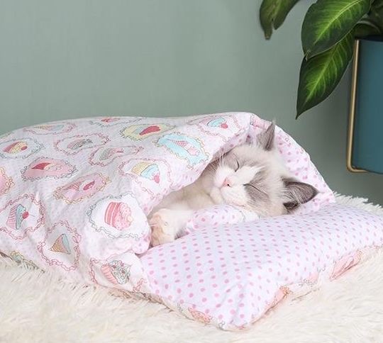 Cozy cat house & sleeping bag, a plush feline bed for pet comfort and warmth.