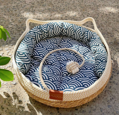 Premium sisal cat bed & scratcher for napping & playful scratching. Cozy cat lounge furniture.