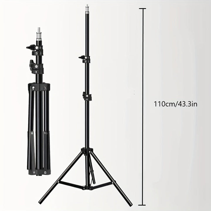 Studio lighting equipment: adjustable light stand with lamp for professional photo & video setups.