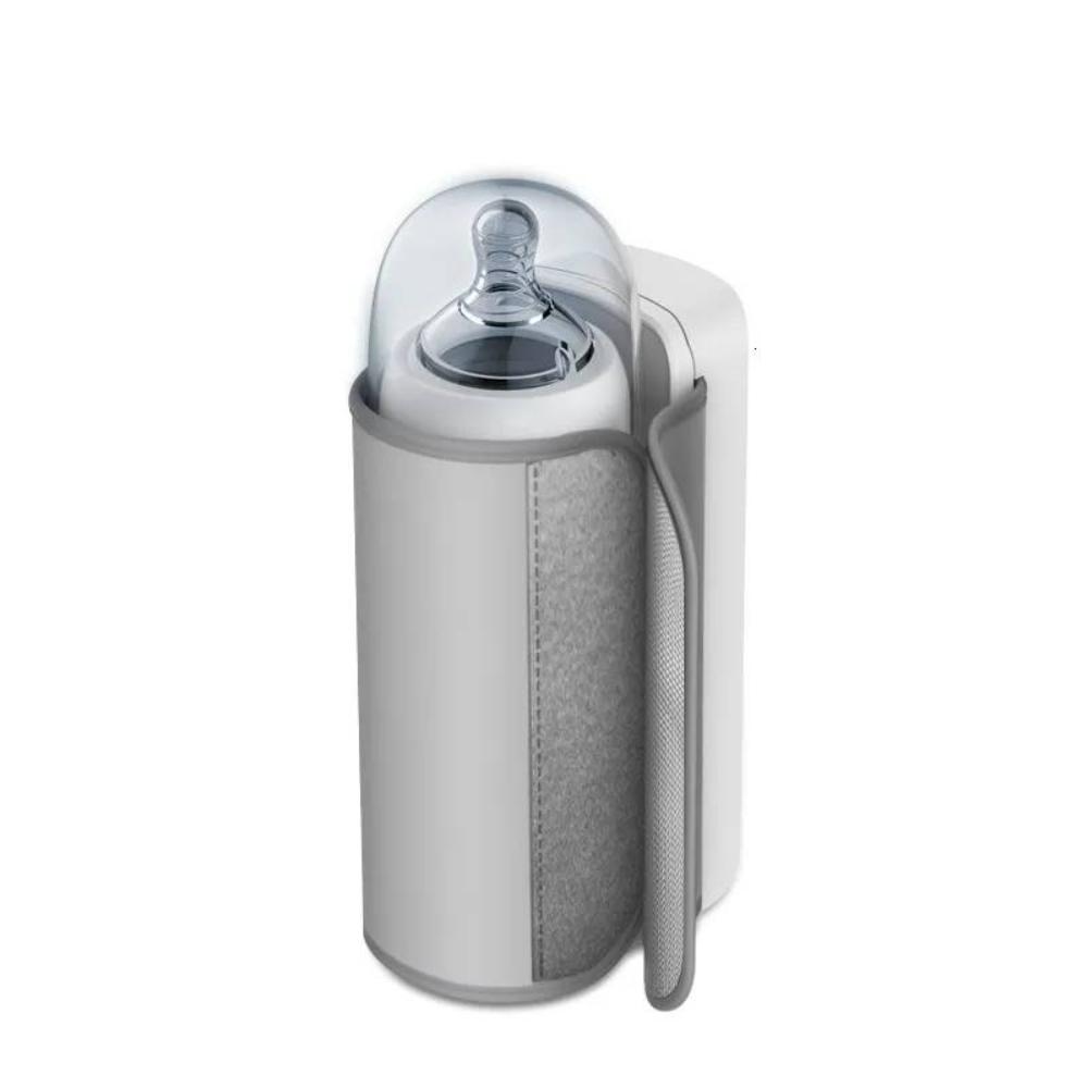 Essential portable baby bottle warmer for parents; rechargeable, ensures perfect milk temp for fuss-free feeding on trips.