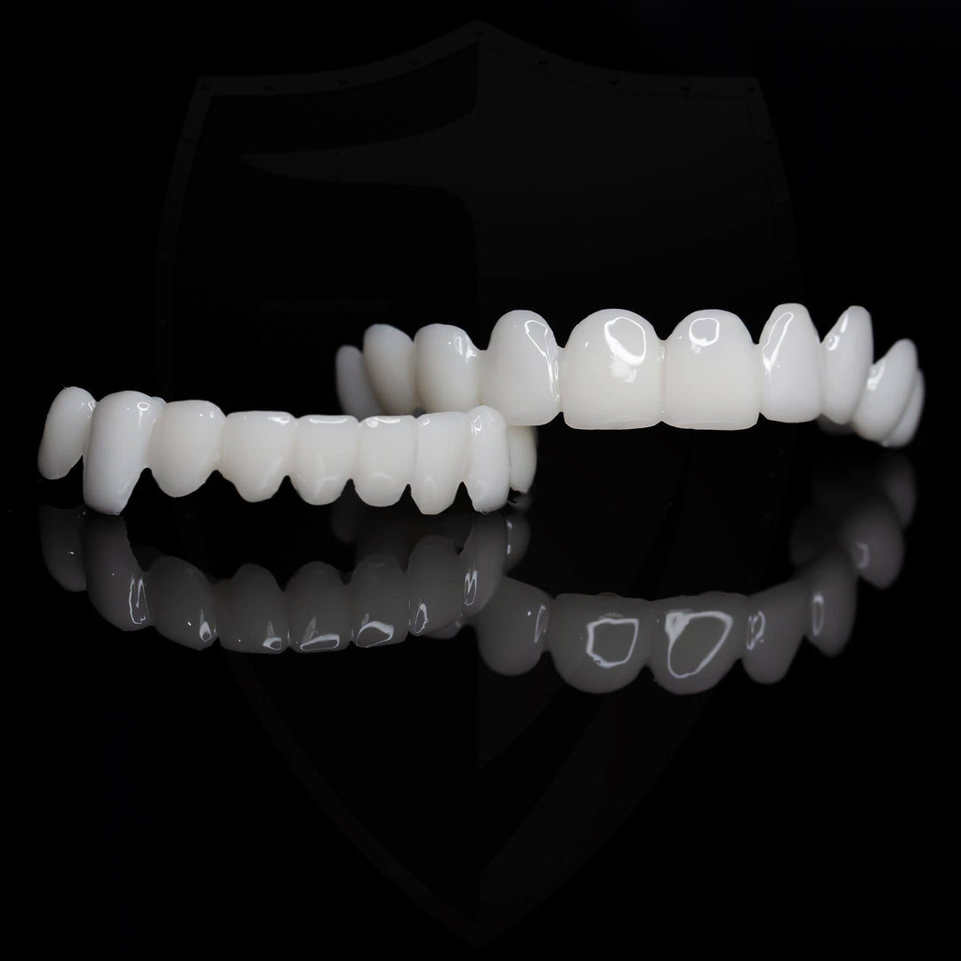 Cosmetic removable tooth veneer, a natural solution for a perfect aesthetic smile.