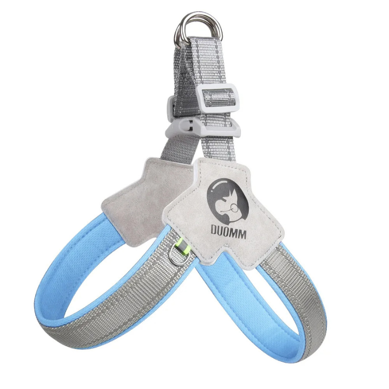 Breathable & reflective dog harness ensuring pet safety and comfort for outdoor walking. Durable pet gear.