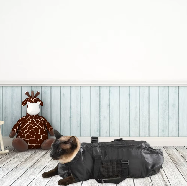 Stress-free cat bathing bag. Secure mesh design helps calm felines for easy washing & grooming.
