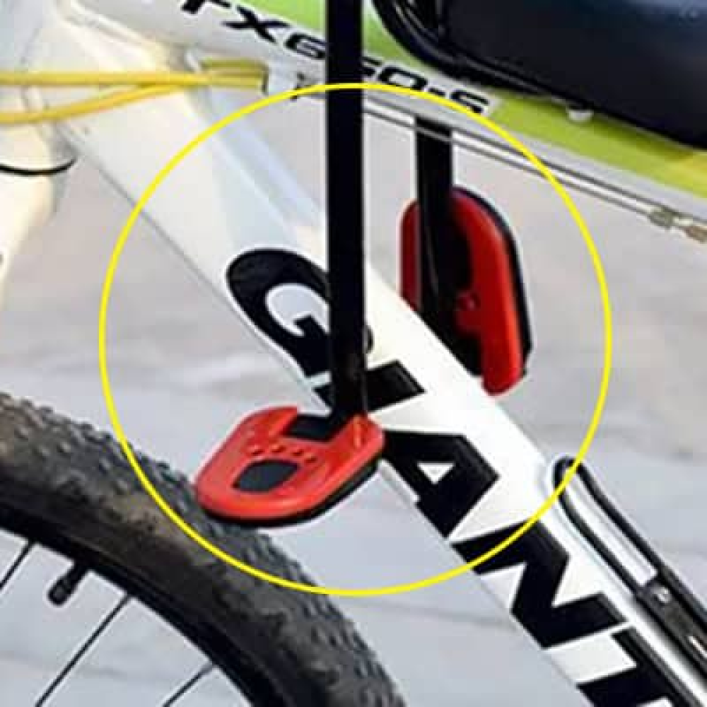 Easy-to-install child bicycle seat for adult bikes, featuring a comfortable design & safety harness for toddlers.