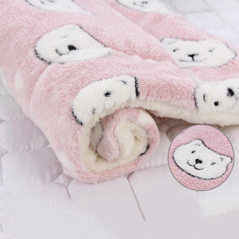 Ultimate comfort calming pet blanket. A plush, cozy dog bed & cat bed designed for deep relaxation & restful sleep.