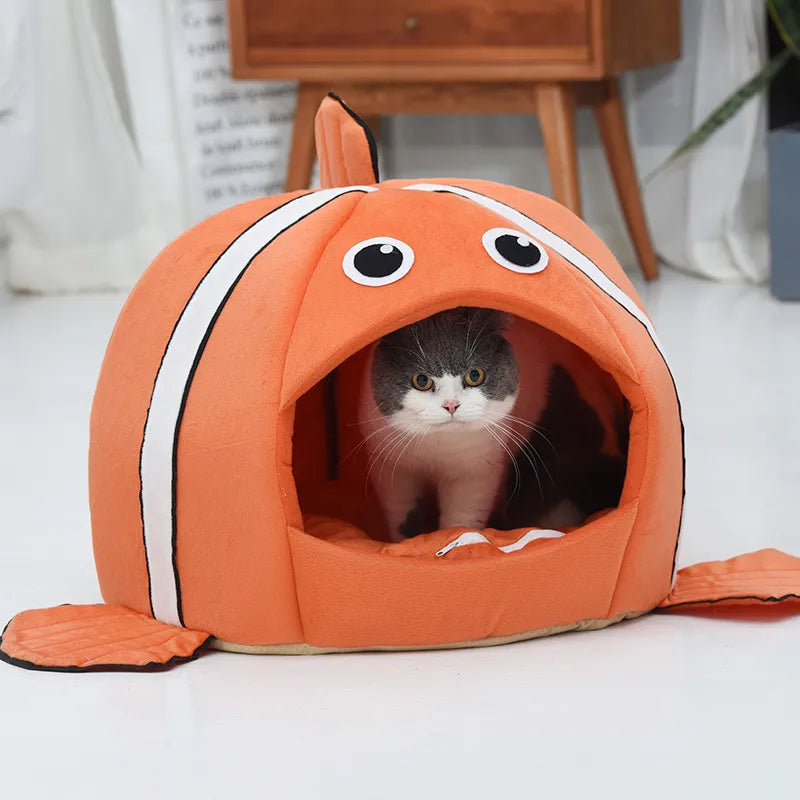 Washable fish design cat bed, comfortable & durable feline furniture.