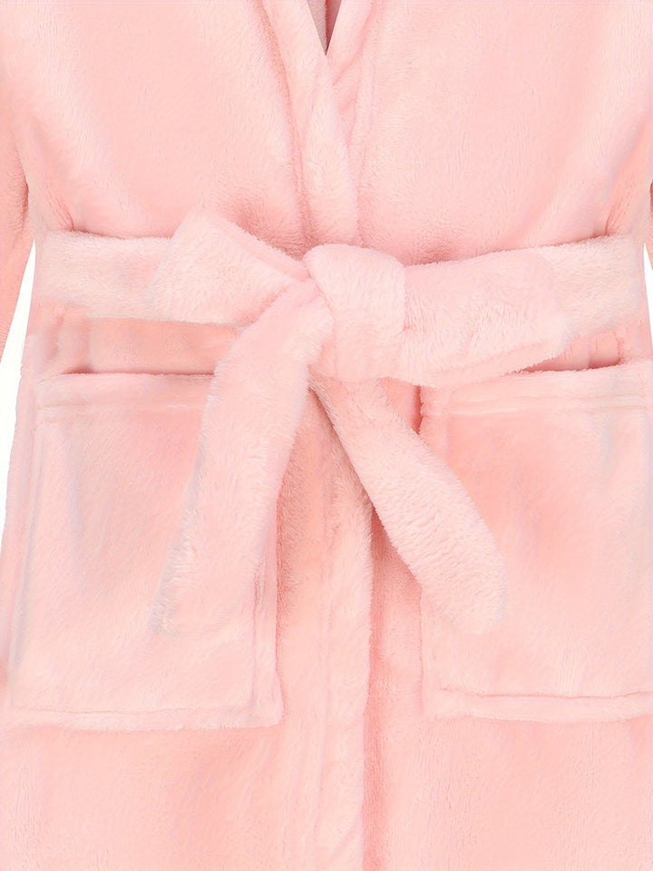 Cozy girls' hooded fleece bathrobe, super soft kids' loungewear, ideal for after bath or relaxing.