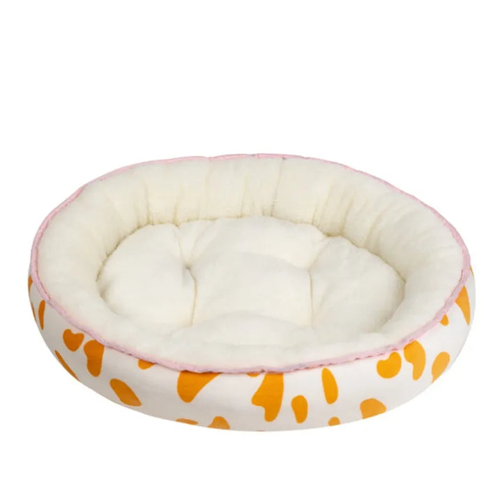 Soft round pet bed for dogs & cats, offering cozy comfort and relaxation.
