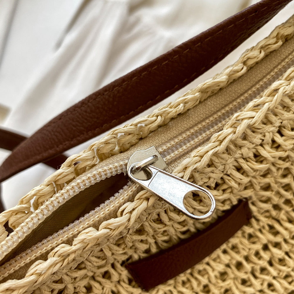 Stylish women's bohemian handbag, featuring a spacious design for practical everyday fashion.