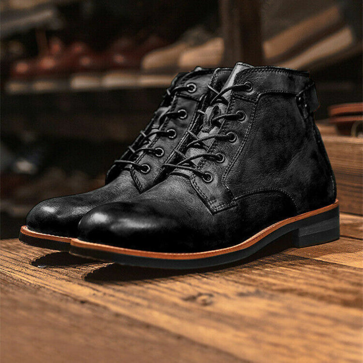 Stylish men's black lace-up ankle boots for urban fashion, offering everyday comfort & durability.