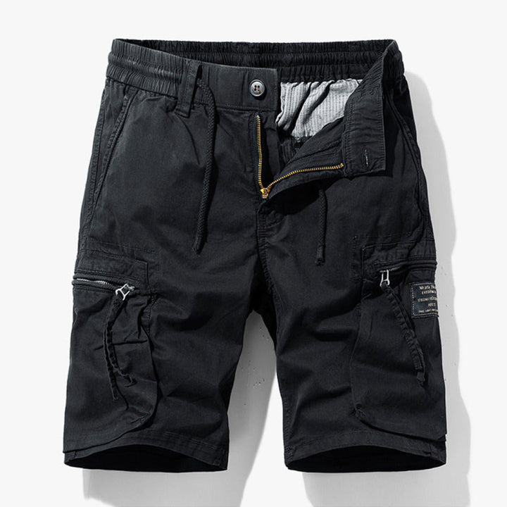 Versatile men's cargo shorts with practical pockets, ideal for summer outdoor adventures & comfortable casual wear.