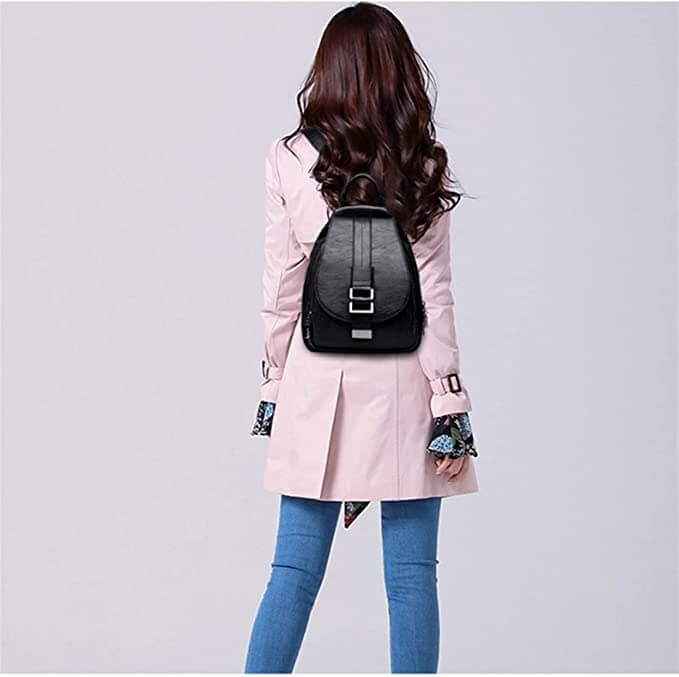 Versatile water-resistant leather backpack for women, ideal for travel and anti-theft.