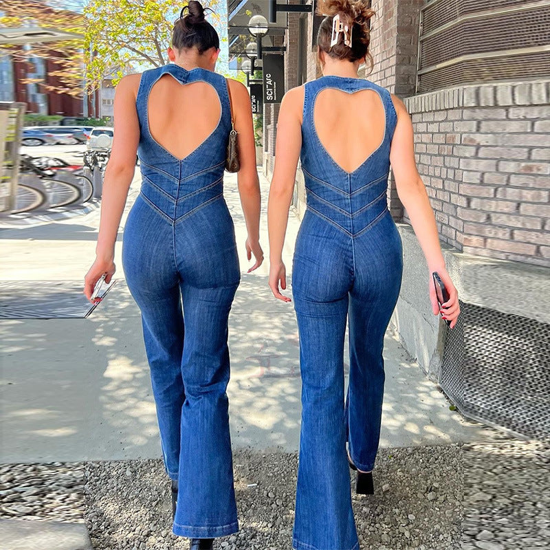 Chic women's blue one-piece outfit, a flattering and trendy jumpsuit perfect for versatile styling and comfort.