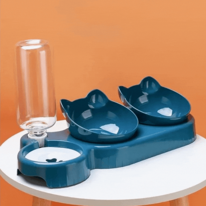 Convenient 3-in-1 anti-slip cat bowl for pet food, fresh water, and treats. Essential cat accessory.