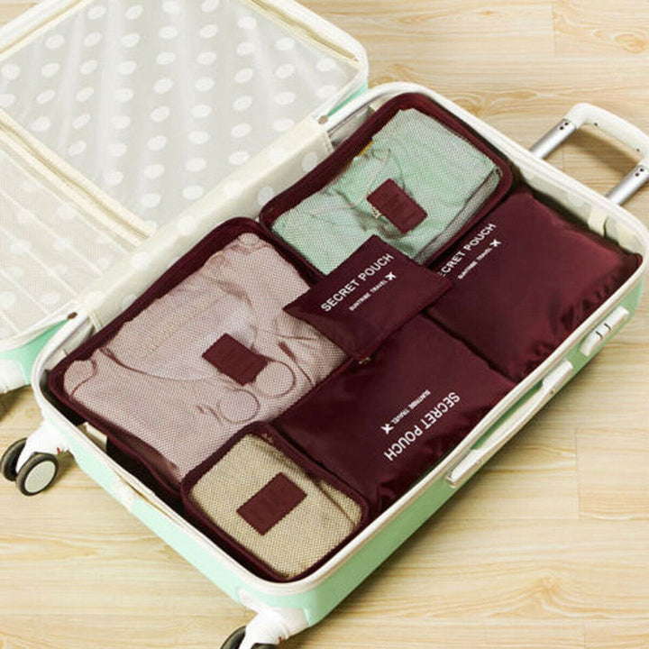 Designed for travelers: 12-piece unisex packing cubes, optimizing suitcase space with smart organization.