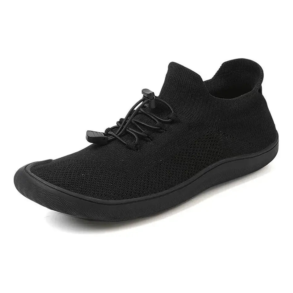 Men's & women's slip-on active shoes, barefoot feel, with adjustable toggle laces.