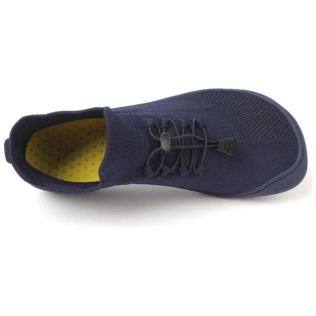 Men's & women's active shoes, barefoot design, with easy-on toggle laces & flexible sole.