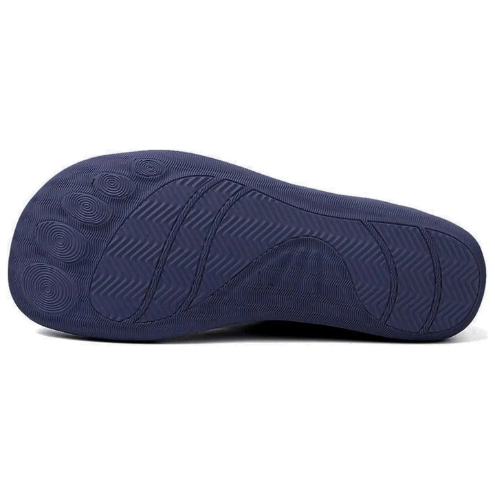 Comfortable slip-on barefoot shoes, perfect for daily wear, with toggle lace adjustment.