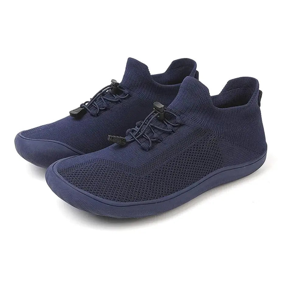 Minimalist unisex barefoot shoes with toggle laces, offering comfort for walking & activity.