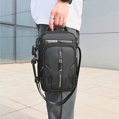 New anti-theft water-resistant backpack for laptops, unisex, featuring a modern, secure design